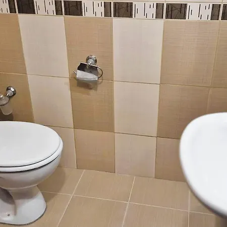 Patrick's - Yassen Apartamento